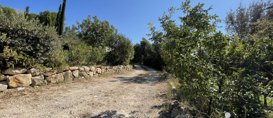 Traditional house 5 rooms of 227 m² in La Bouilladisse (13720)