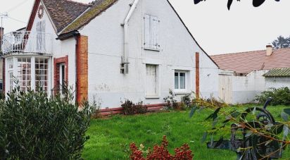 Maison traditionnelle 4 pièces de 115 m² à Lorris (45260)