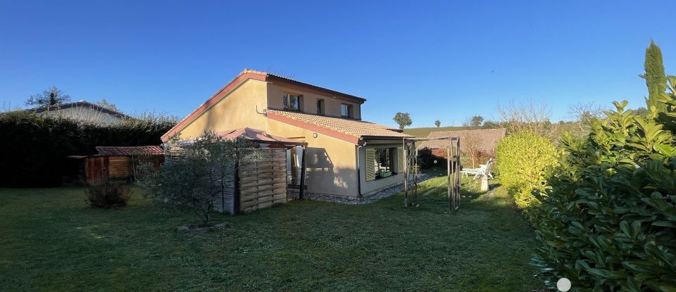 House 4 rooms of 98 m² in Lombez (32220)