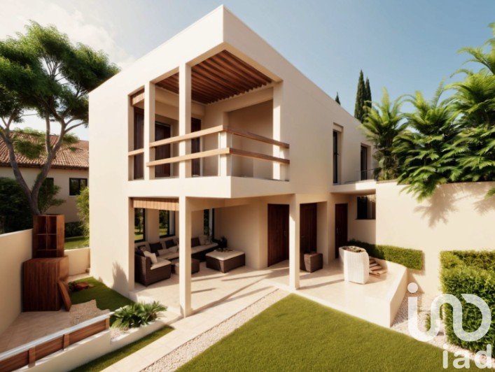 Maison 5 pièces de 244 m² à Nice (06100)