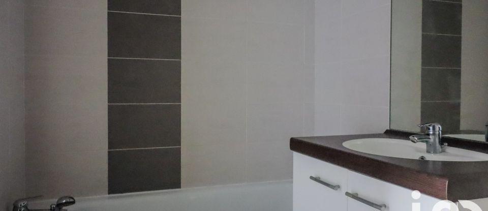 Apartment 2 rooms of 33 m² in Lyon (69007)