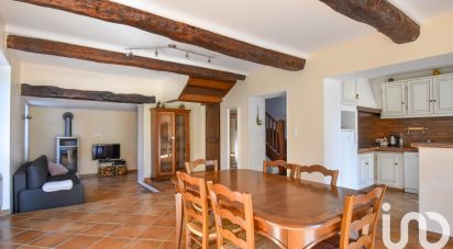 House 7 rooms of 180 m² in Auriol (13390)