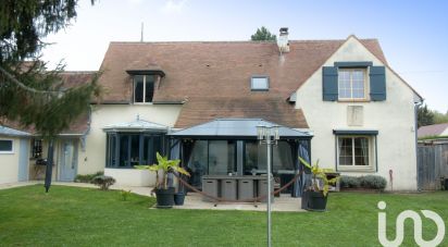 House 6 rooms of 172 m² in Le Vaudoué (77123)