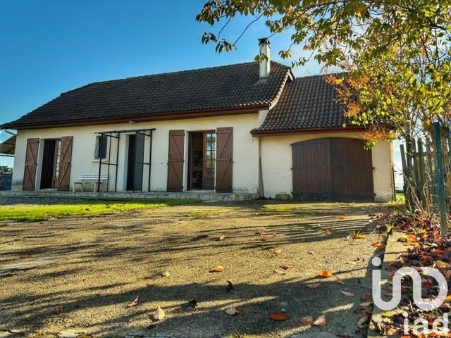 Maison traditionnelle 4 pièces de 80 m² à Vignes (64410)