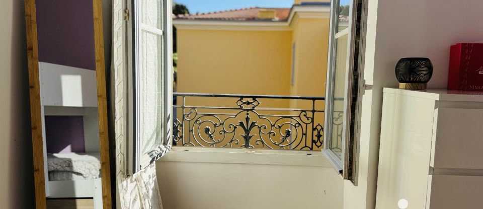 Appartement 4 pièces de 88 m² à Menton (06500)