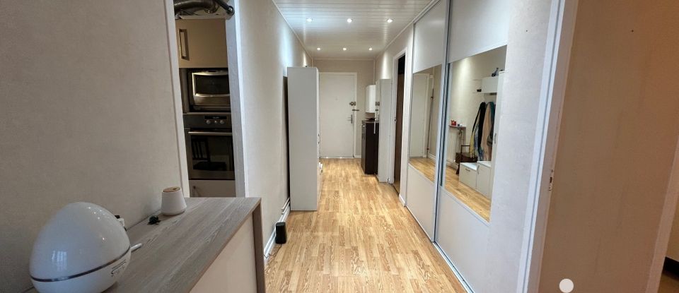 Appartement 5 pièces de 102 m² à Maurepas (78310)