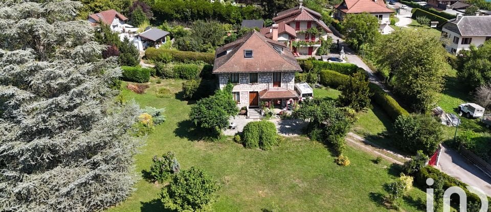 Mansion 7 rooms of 230 m² in Doussard (74210)