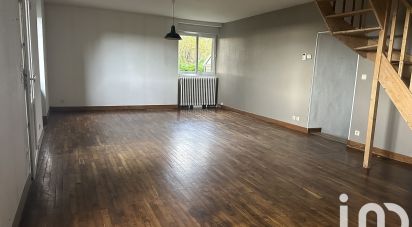 Maison de campagne 5 pièces de 100 m² à Rostrenen (22110)