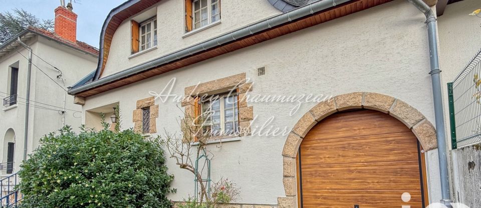 House 6 rooms of 115 m² in Orsay (91400)