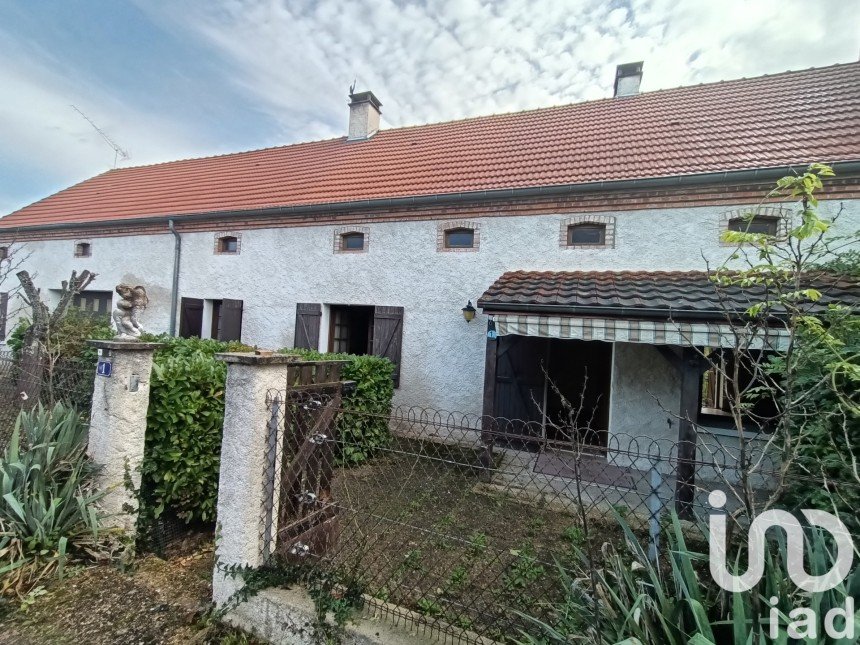 Longere 5 rooms of 95 m² in Creuzier-le-Vieux (03300)