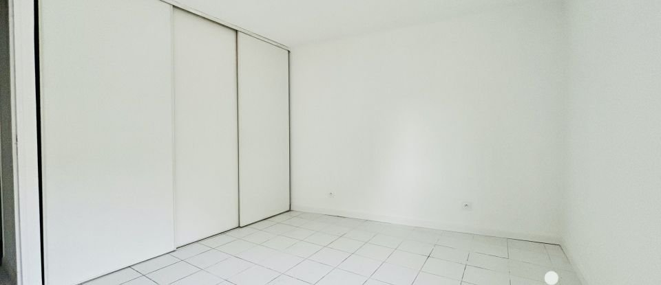 Appartement 2 pièces de 51 m² à Avignon (84000)