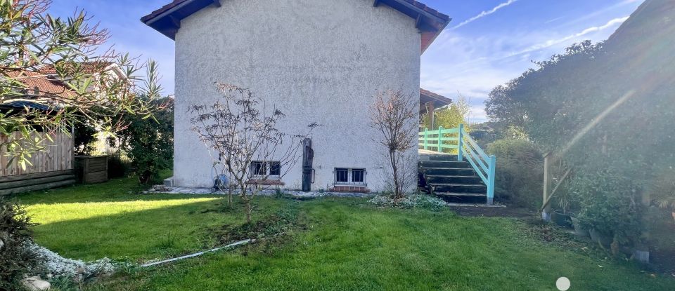 Maison traditionnelle 5 pièces de 142 m² à Tarbes (65000)