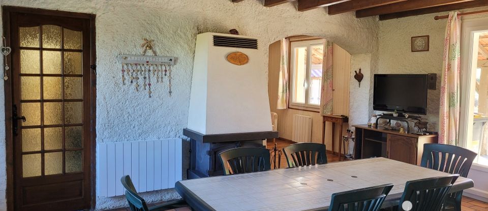 Country house 5 rooms of 124 m² in Sorbier (03220)