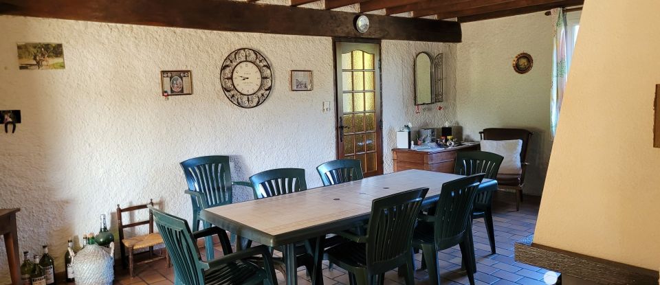 Country house 5 rooms of 124 m² in Sorbier (03220)