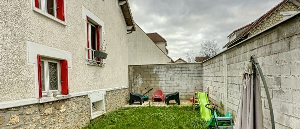 Maison traditionnelle 5 pièces de 122 m² à Limeil-Brévannes (94450)