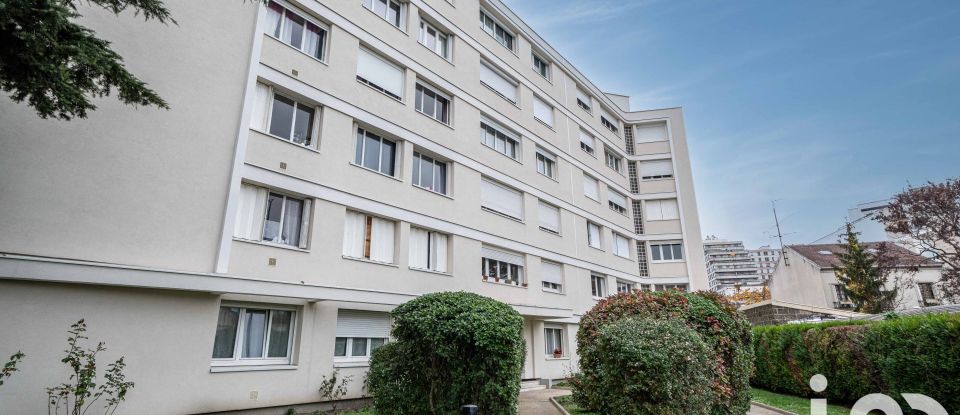 Appartement 3 pièces de 63 m² à Colombes (92700)