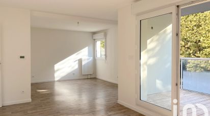 Appartement 3 pièces de 69 m² à Nantes (44100)