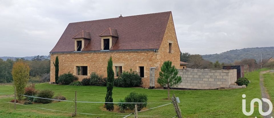 Maison 5 pièces de 300 m² à - (24290)