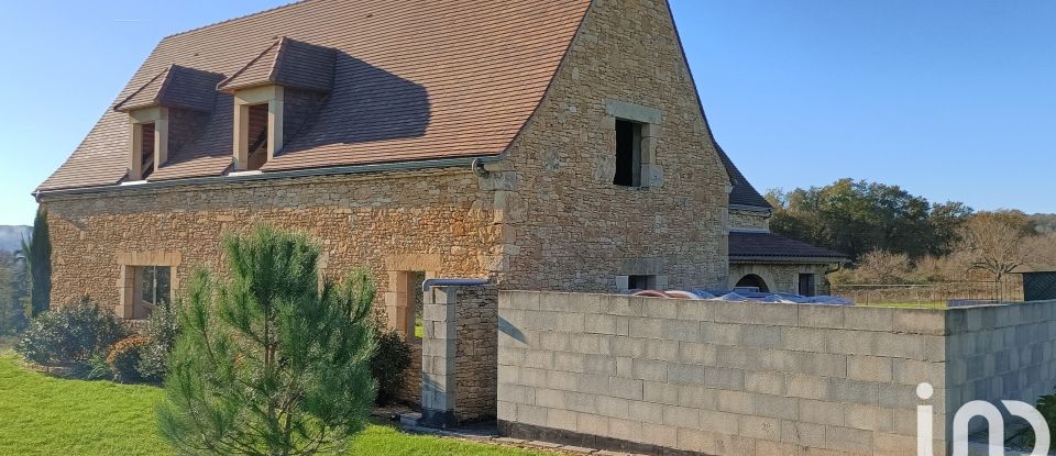 Maison 5 pièces de 300 m² à - (24290)