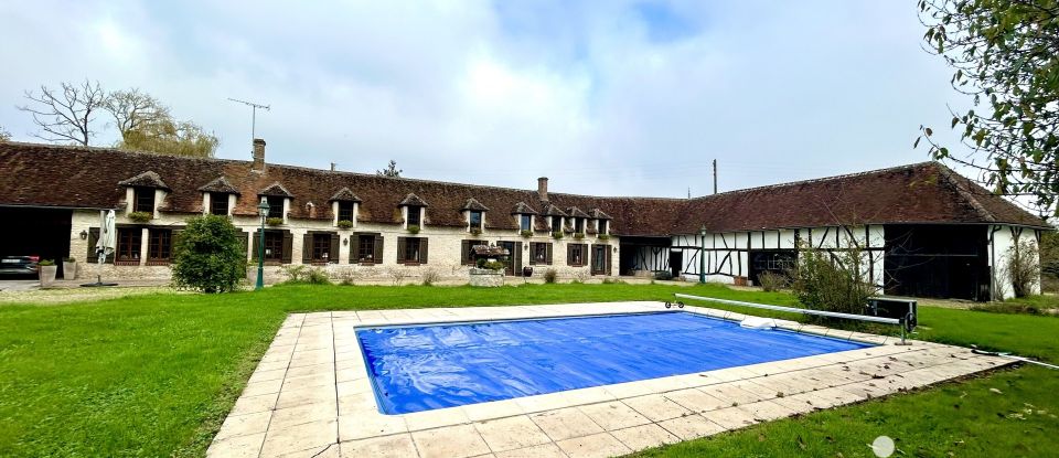 Longere 8 rooms of 370 m² in Montbarrois (45340)