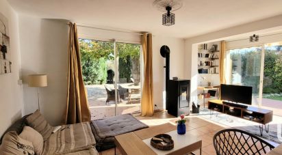 House 3 rooms of 72 m² in L'Isle-sur-la-Sorgue (84800)