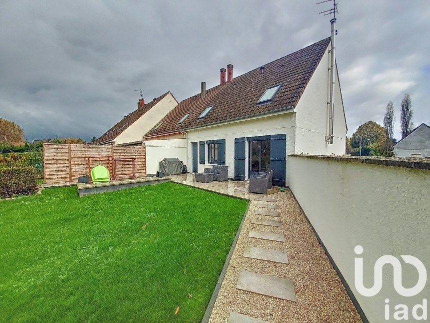 Maison 5 pièces de 105 m² à Douai (59500)