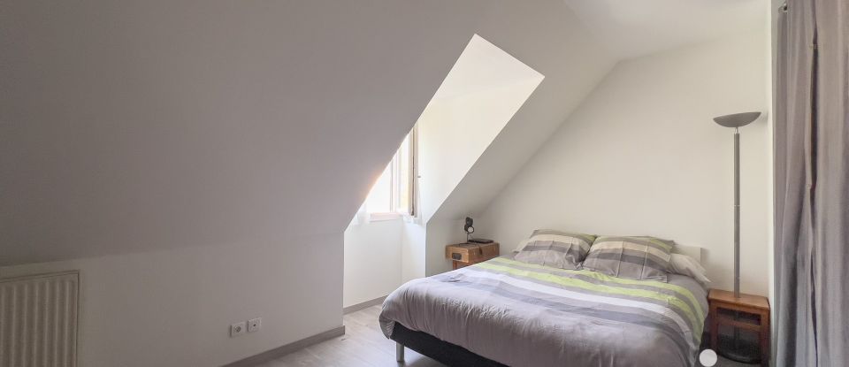 Maison 4 pièces de 87 m² à Brie-Comte-Robert (77170)