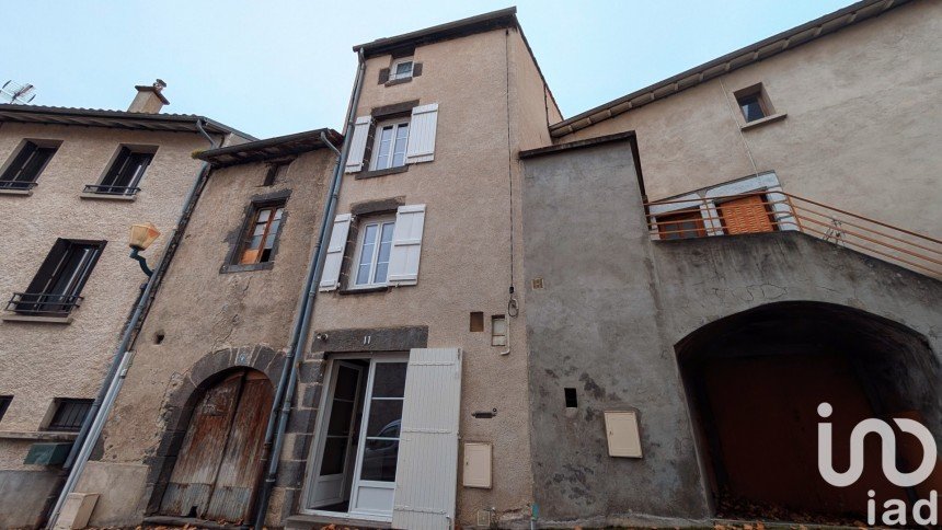 Village house 4 rooms of 66 m² in Pérignat-lès-Sarliève (63170)