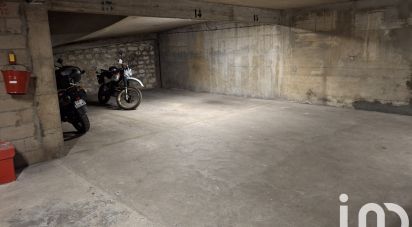 Parking/garage/box de 13 m² à Paris (75013)