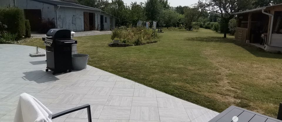 Maison 7 pièces de 140 m² à Vatan (36150)