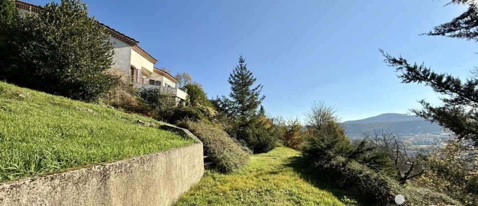 Maison d’architecte 7 pièces de 170 m² à Saint-Germain-Laprade (43700)