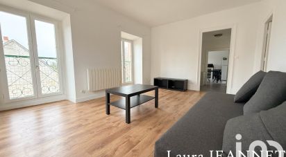 Apartment 2 rooms of 49 m² in Vétheuil (95510)