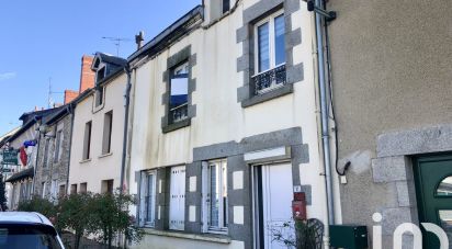 Townhouse 6 rooms of 190 m² in Javron-les-Chapelles (53250)