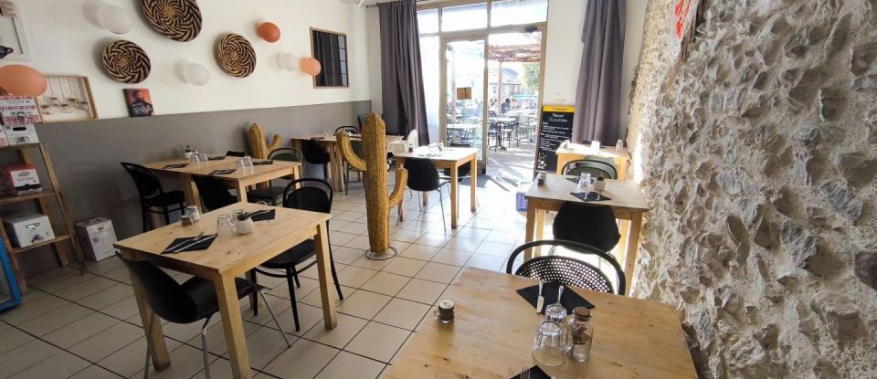 Restaurant de 65 m² à Saint-Étienne-les-Orgues (04230)