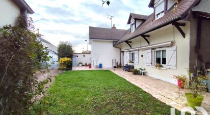 Traditional house 5 rooms of 131 m² in Saint-Jean-le-Blanc (45650)