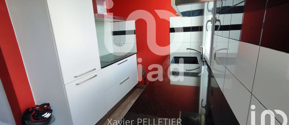 Appartement 4 pièces de 76 m² à Sète (34200)