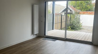 Appartement 2 pièces de 48 m² à Mérignac (33700)