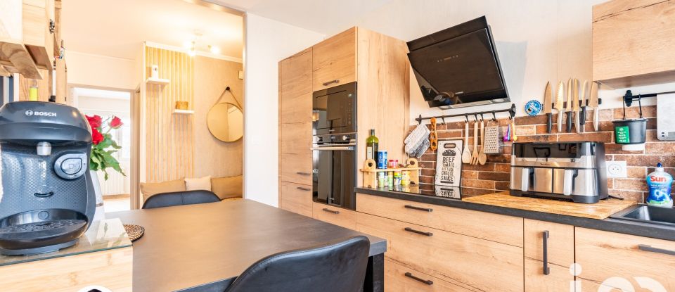 Appartement 4 pièces de 85 m² à Saint-Étienne (42100)