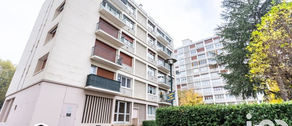 Appartement 4 pièces de 85 m² à Saint-Étienne (42100)