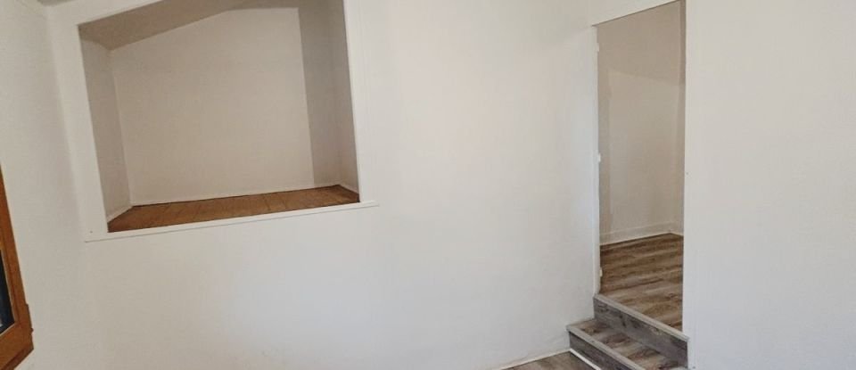 Town house 3 rooms of 45 m² in Villeneuve-sur-Yonne (89500)