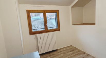 Townhouse 3 rooms of 45 m² in Villeneuve-sur-Yonne (89500)