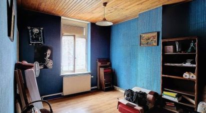 House 4 rooms of 88 m² in Croix (59170)