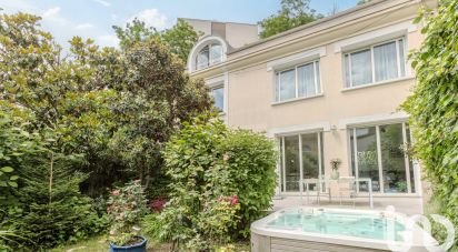 Maison 6 pièces de 160 m² à Nogent-sur-Marne (94130)