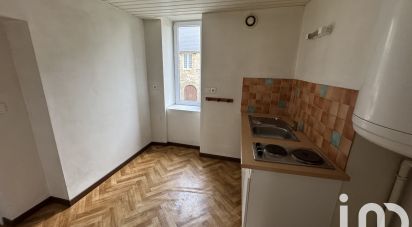 Apartment 2 rooms of 49 m² in BRICQUEBEC (50260)