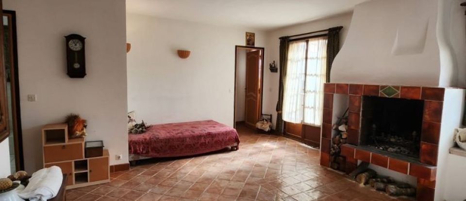 Maison 5 pièces de 190 m² à La Roquette-sur-Var (06670)