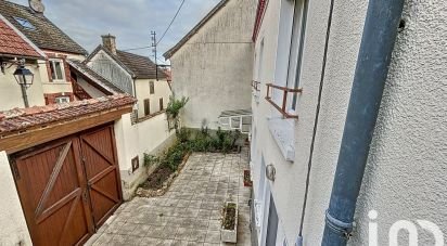 Maison traditionnelle 7 pièces de 137 m² à Ambonnay (51150)