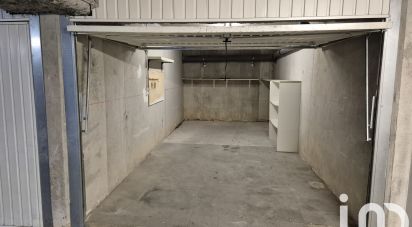 Parking/garage/box de 19 m² à Marseille (13009)