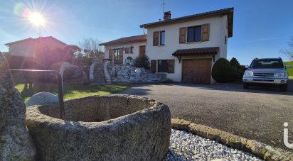 Maison traditionnelle 5 pièces de 124 m² à Saint-Hilaire-Cusson-la-Valmitte (42380)