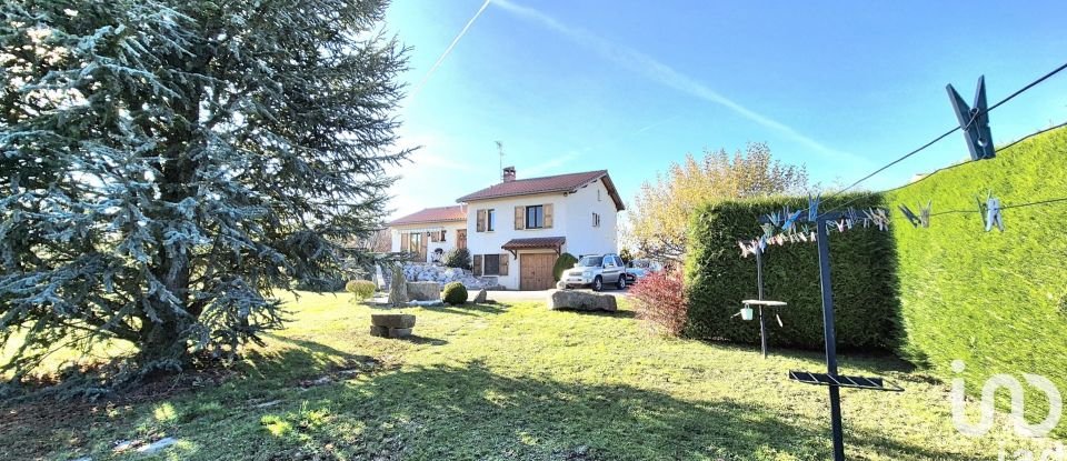 Maison traditionnelle 5 pièces de 124 m² à Saint-Hilaire-Cusson-la-Valmitte (42380)