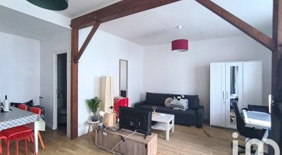 Immeuble de 68 m² à Poitiers (86000)